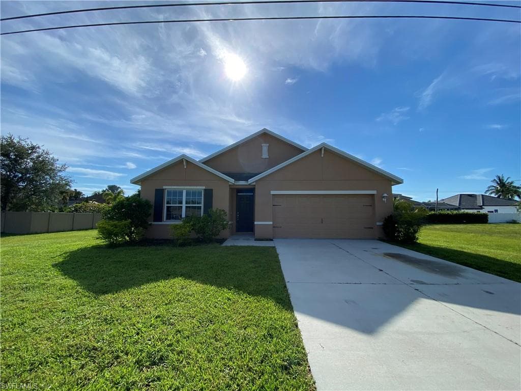 4017 SW 16th PL CAPE CORAL, FL 33914