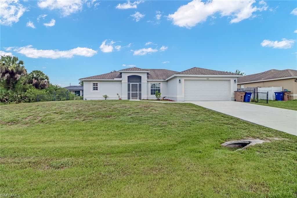 1020 Atherton AVE LEHIGH ACRES, FL 33971