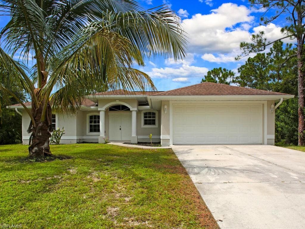 3316 23rd ST W LEHIGH ACRES, FL 33971