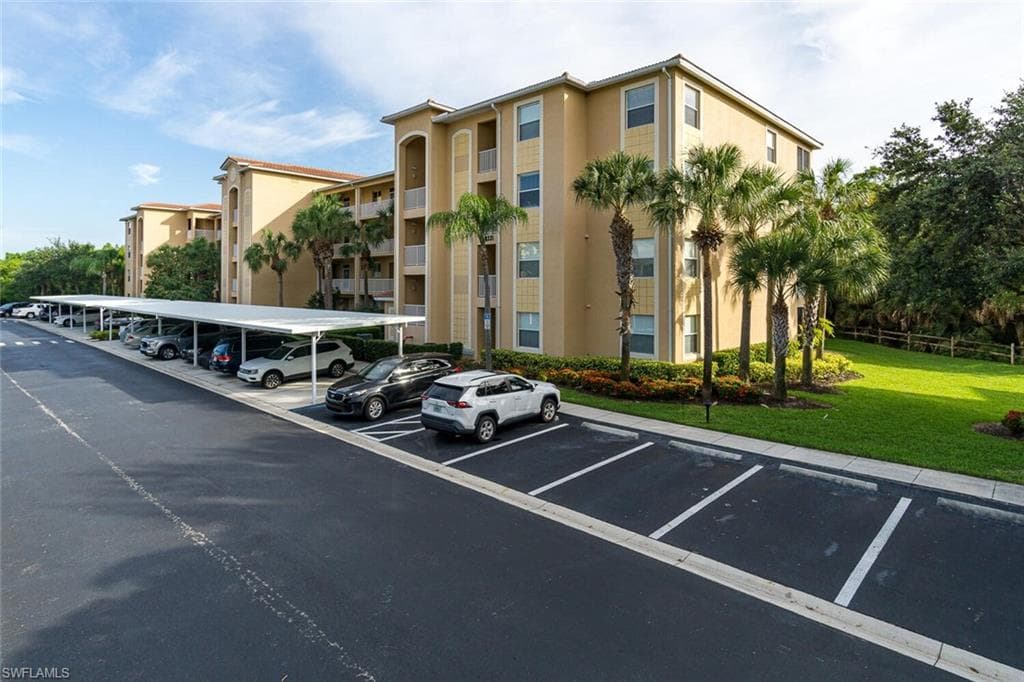 8331 Whiskey Preserve CIR 411 FORT MYERS, FL 33919