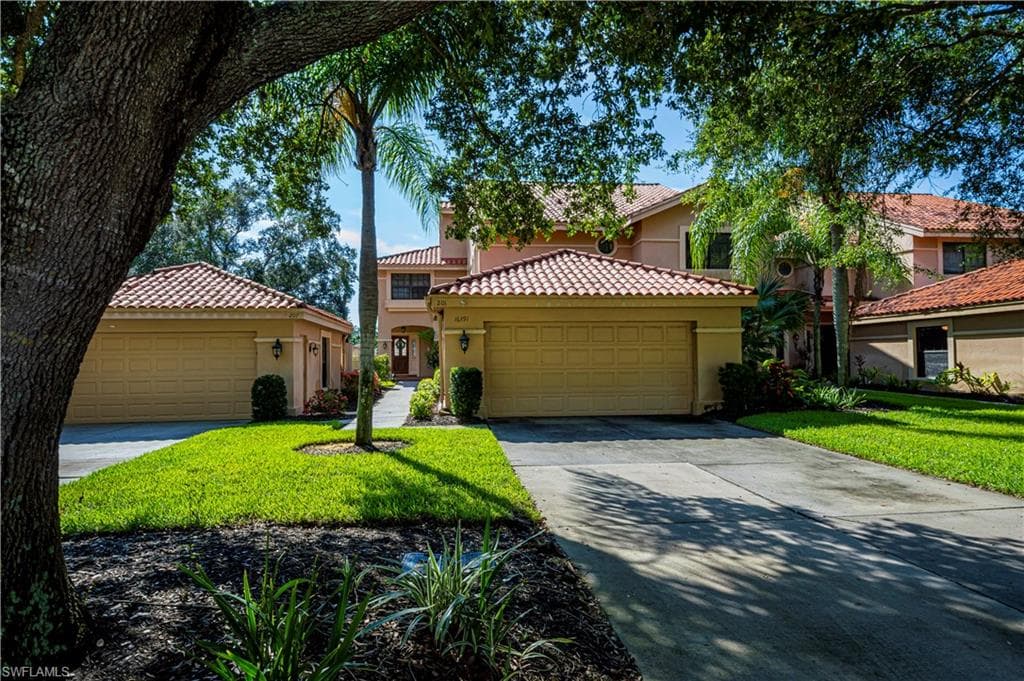 16391 Fairway Woods DR 201 FORT MYERS, FL 33908