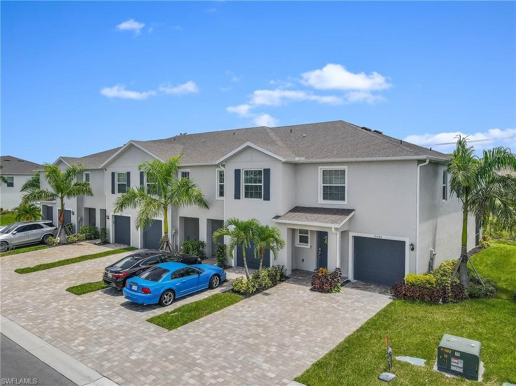 15083 Wildflower CIR NAPLES, FL 34119