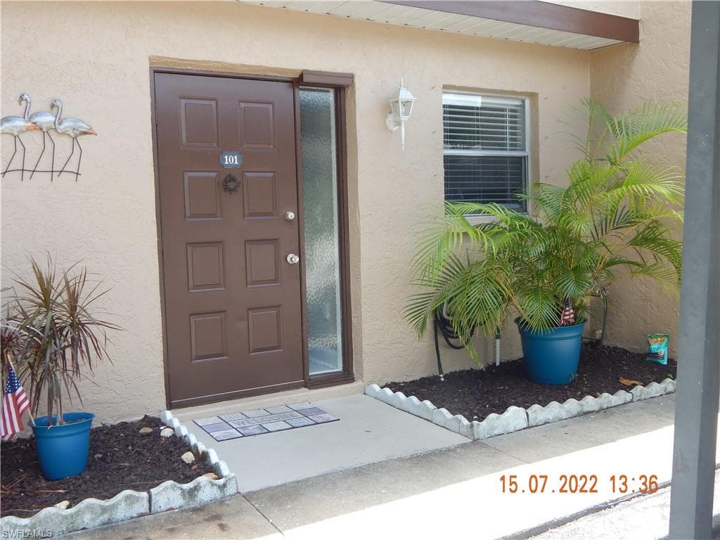 1512 Cape Coral PKY W 101 CAPE CORAL, FL 33914