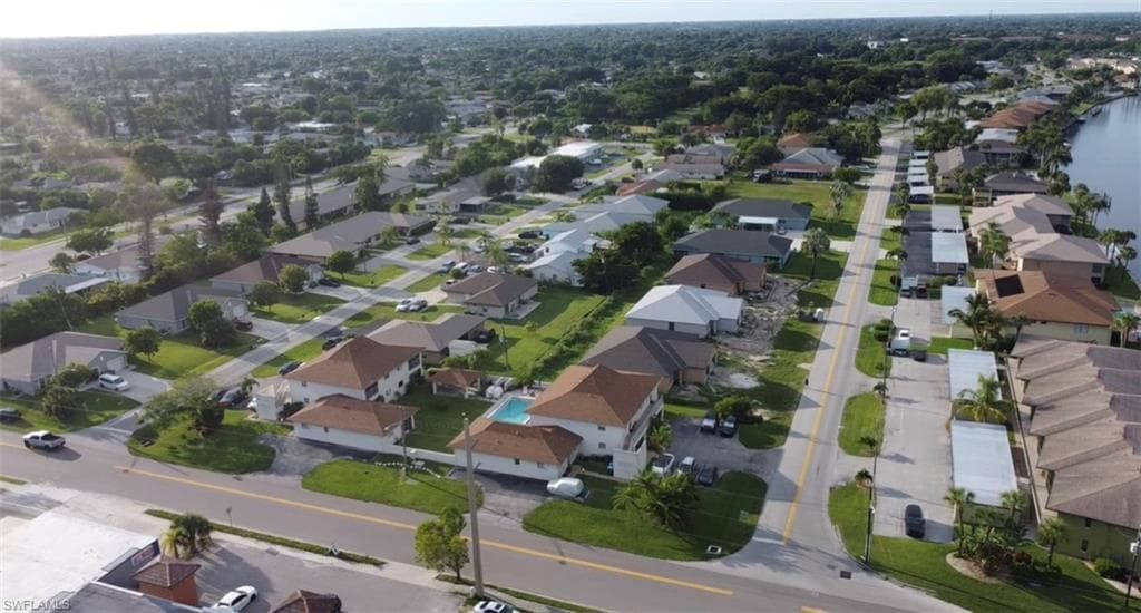 4717 SE 4th PL 4 CAPE CORAL, FL 33904