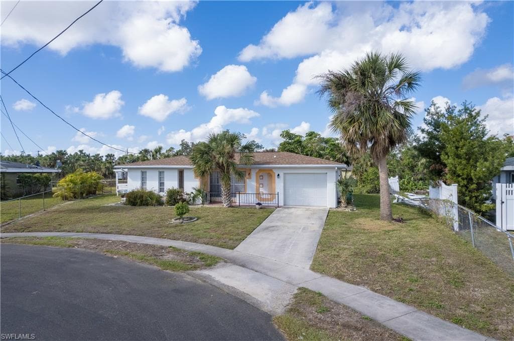 1657 Harmony DR PORT CHARLOTTE, FL 33952