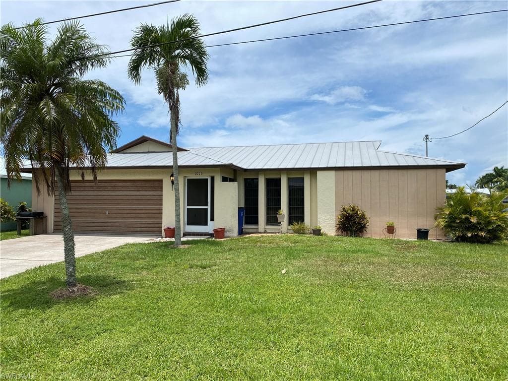 2223 Cactus Point LN ST. JAMES CITY, FL 33956