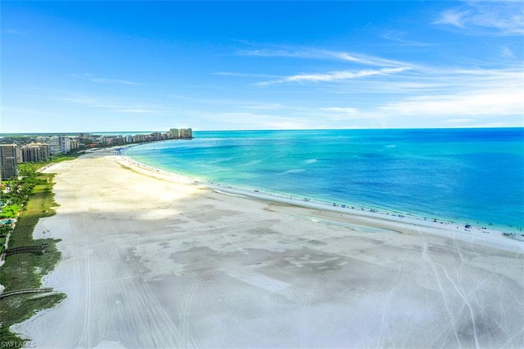 260 Seaview CT 612 MARCO ISLAND, FL 34145