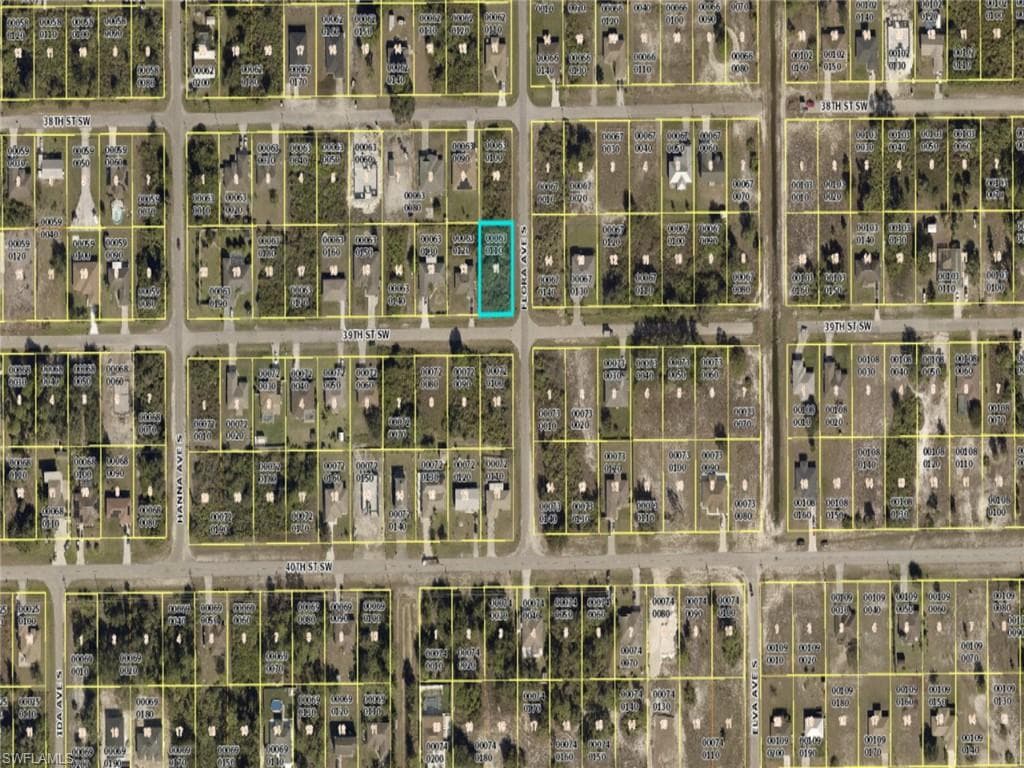 2800 39th ST SW LEHIGH ACRES, FL 33976