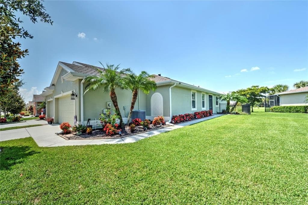 20568 Chestnut Ridge DR NORTH FORT MYERS, FL 33917