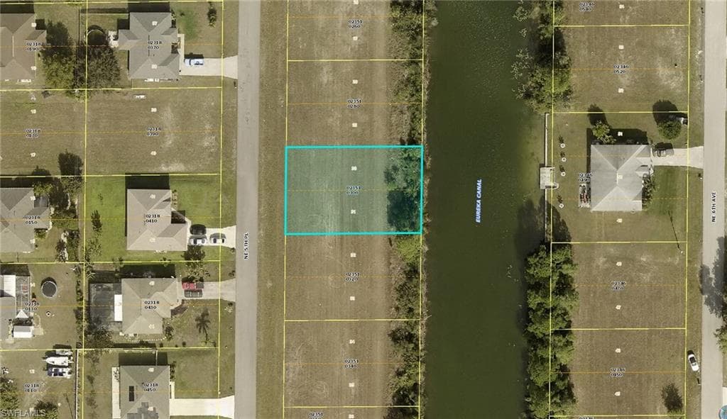 3003 NE 5th PL CAPE CORAL, FL 33909