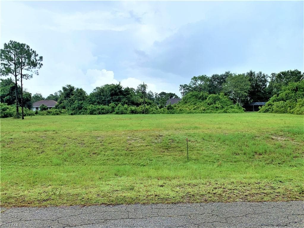 408 Lincoln AVE LEHIGH ACRES, FL 33972