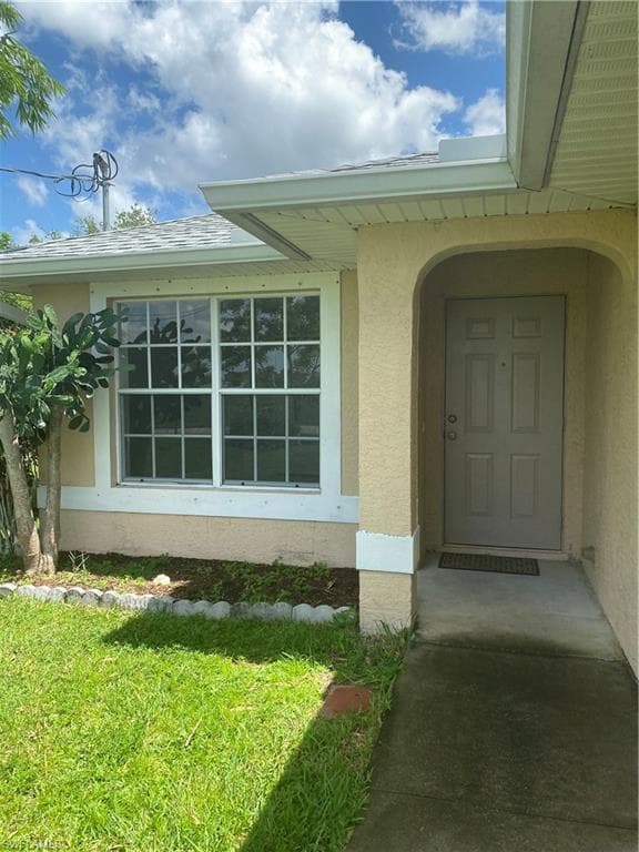 2031 NE 17th TER 2031 CAPE CORAL, FL 33909