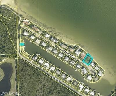 1226 Isabel DR SANIBEL, FL 33957