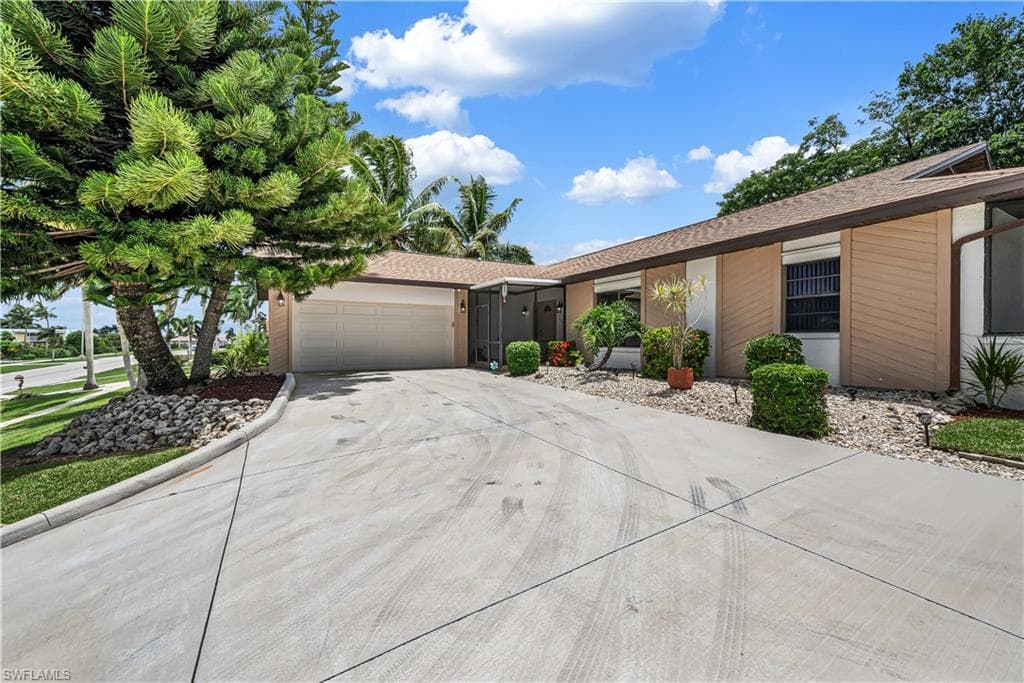 1945 San Marco RD MARCO ISLAND, FL 34145