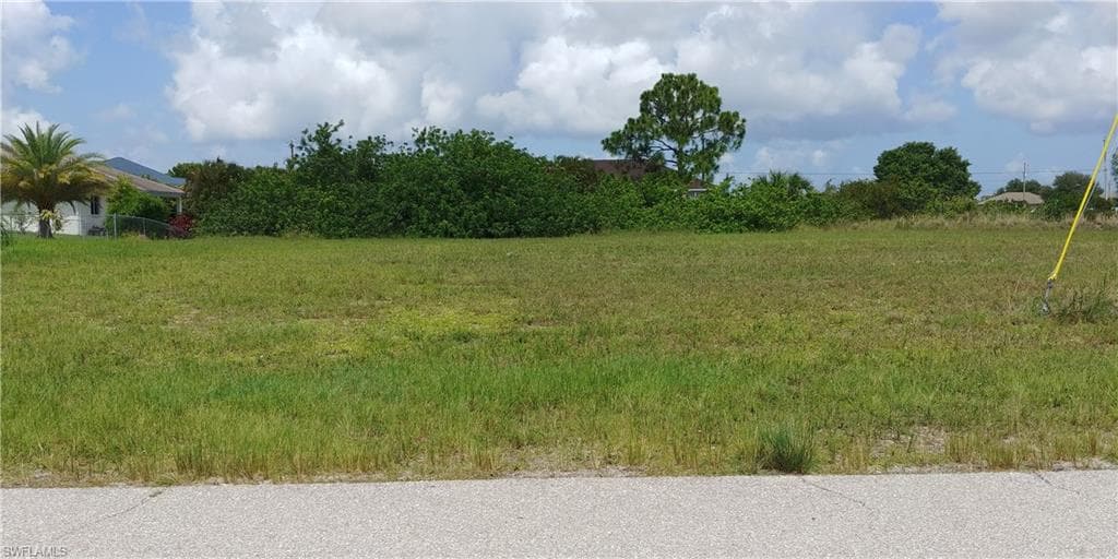 1622 NW 6th PL CAPE CORAL, FL 33993