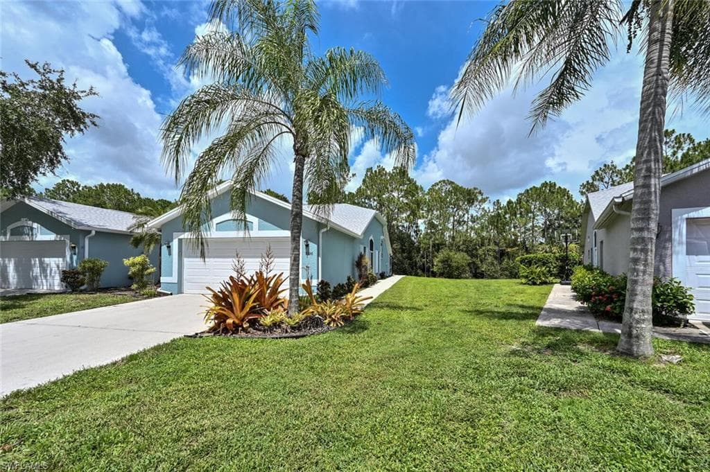5336 Whitten DR 42 NAPLES, FL 34104