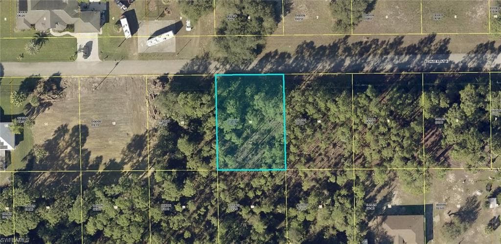 860 Porter ST E LEHIGH ACRES, FL 33974