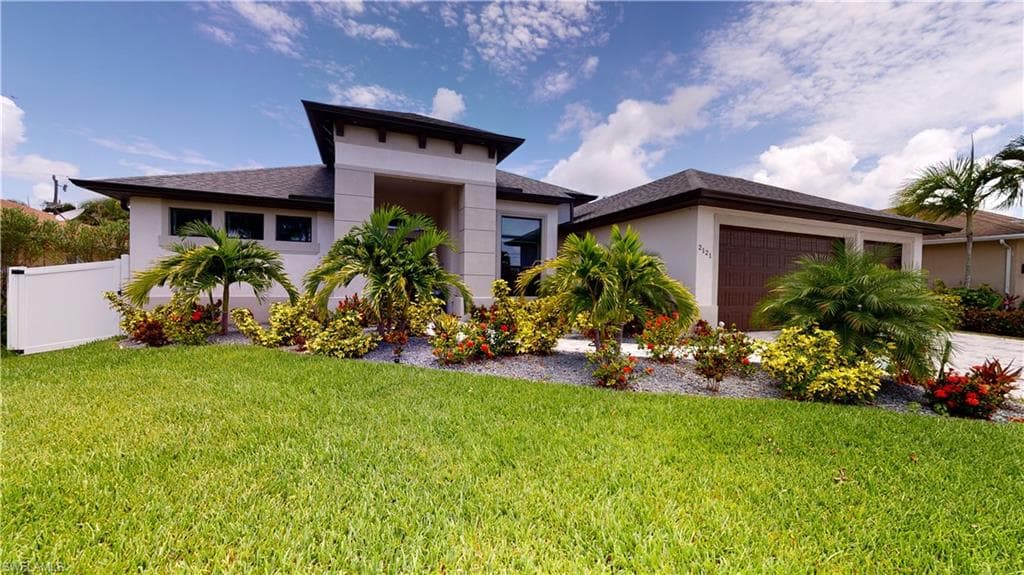 2121 SW 47th TER CAPE CORAL, FL 33914