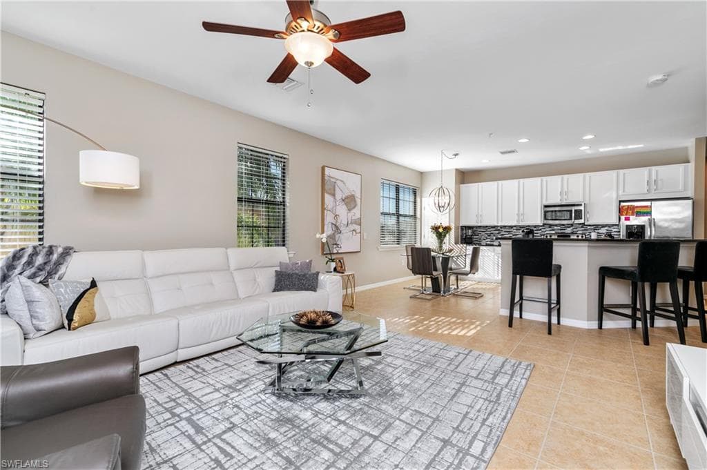 3762 Pino Vista WAY 4 ESTERO, FL 33928