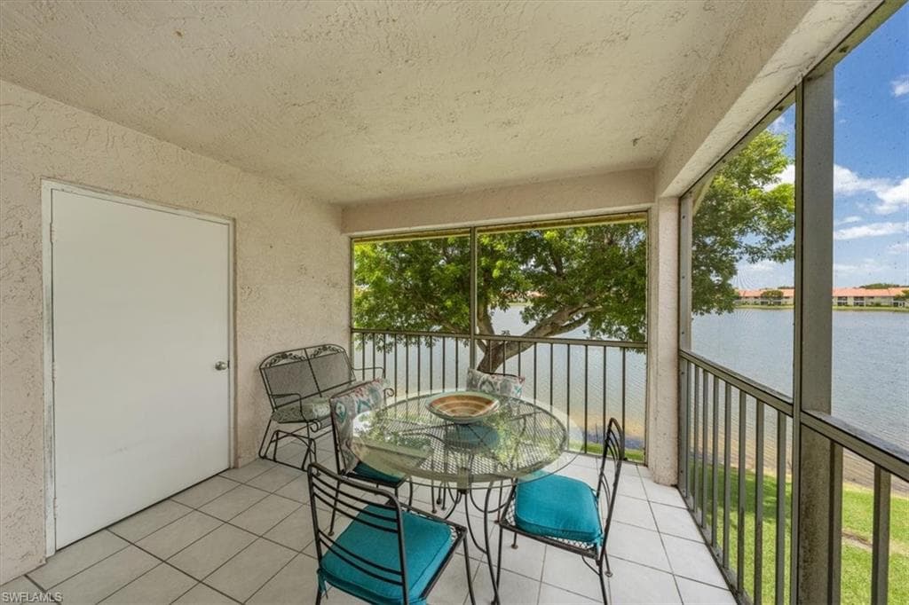 7830 Emerald CIR G-202 NAPLES, FL 34109