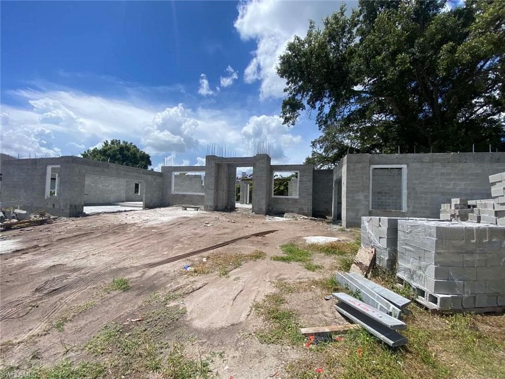 1410 Carleton Palm CT FORT MYERS, FL 33901