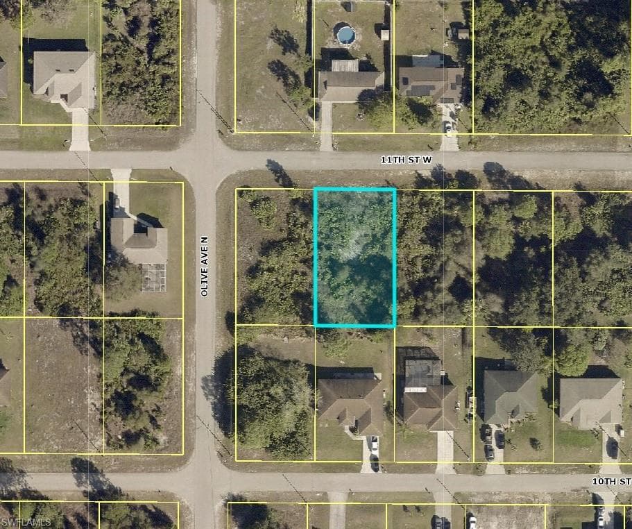 3109 11th ST W LEHIGH ACRES, FL 33971