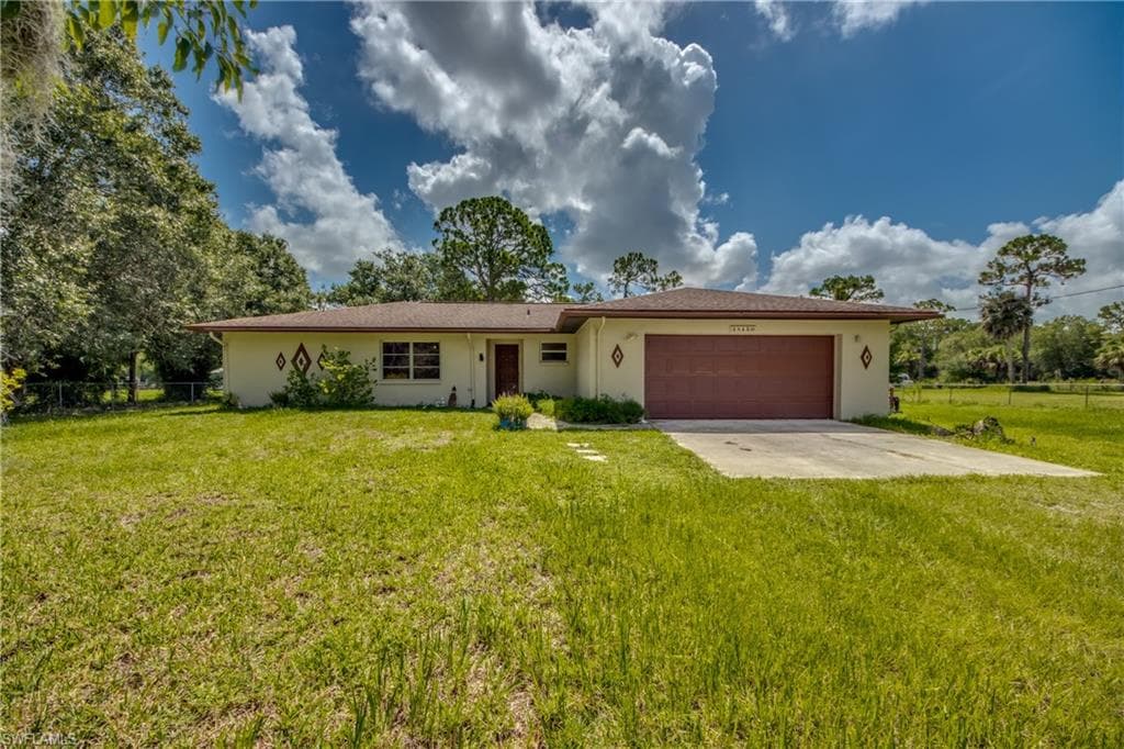 18150 Nalle RD NORTH FORT MYERS, FL 33917