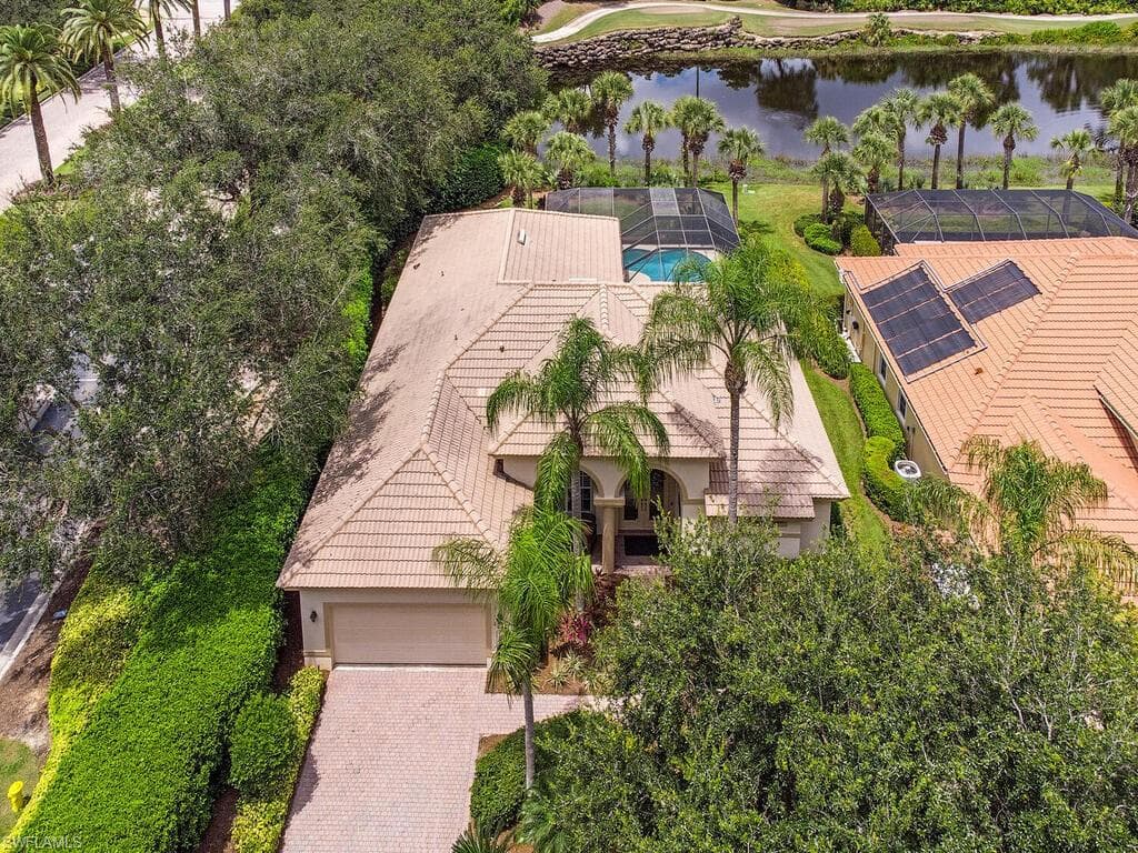 20194 Buttermere CT ESTERO, FL 33928