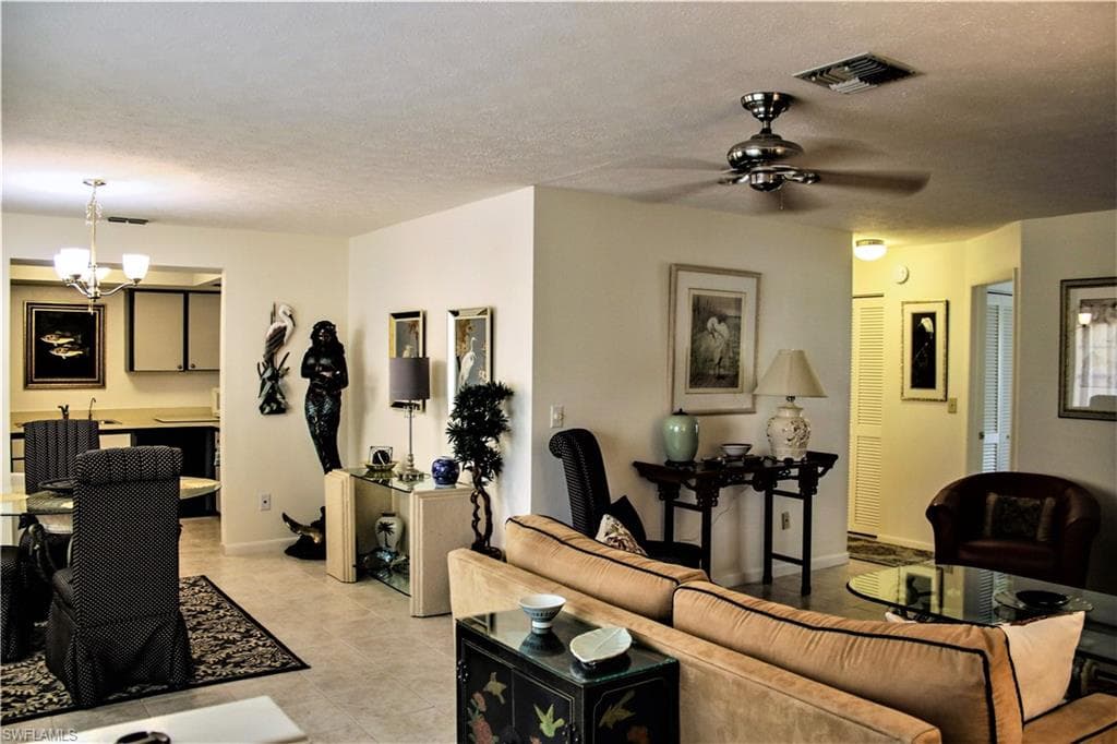 3928 SE 11th PL 409 CAPE CORAL, FL 33904