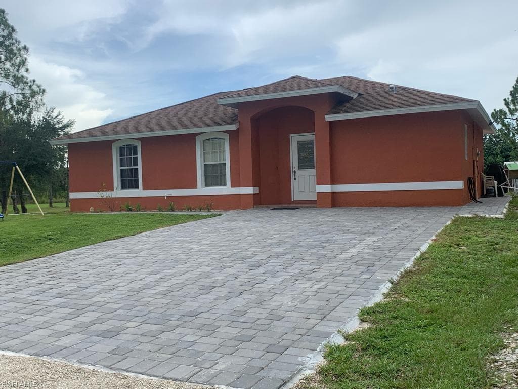 4230 54th AVE NE NAPLES, FL 34120