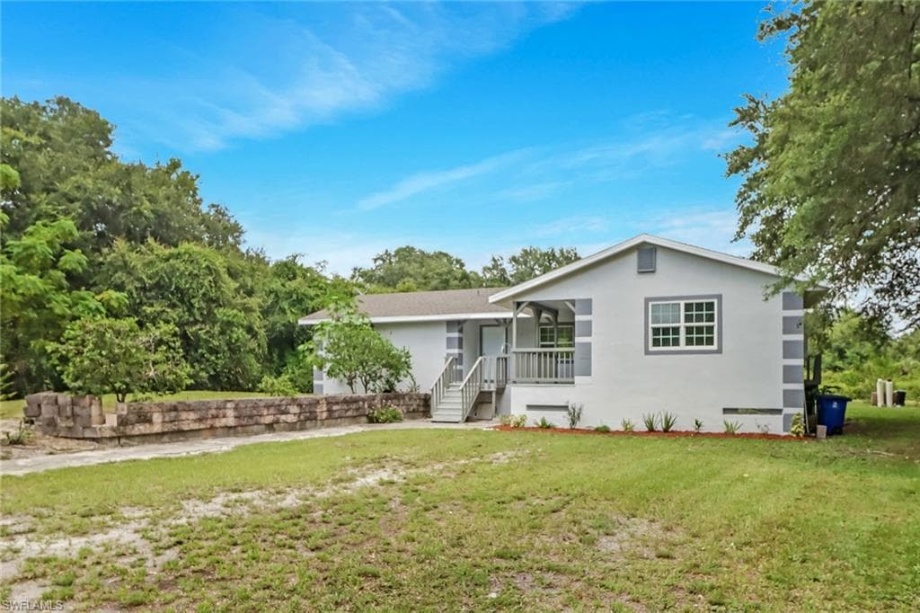 1808 Truman AVE LEHIGH ACRES, FL 33972