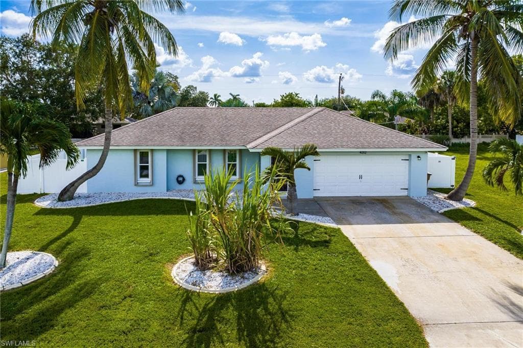 4312 SW Santa Barbara PL CAPE CORAL, FL 33914