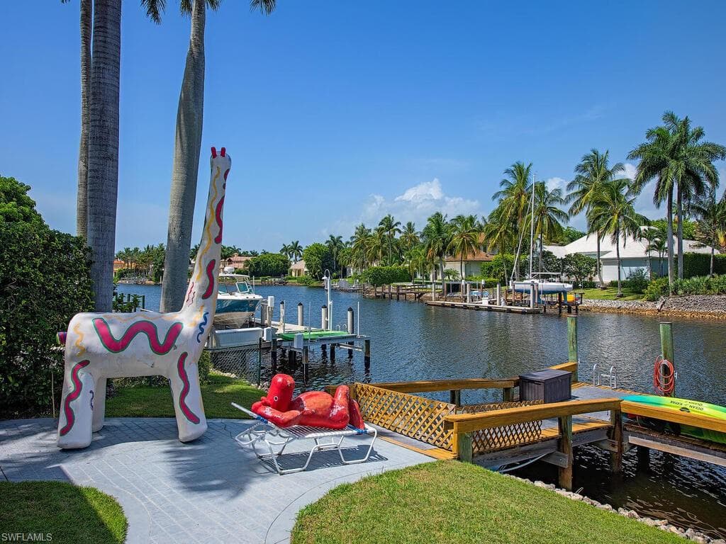 3175 FORT CHARLES DR NAPLES, FL 34102