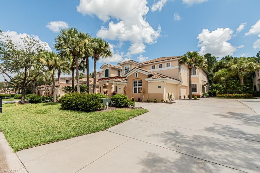 10507 Sevilla DR 202 FORT MYERS, FL 33913