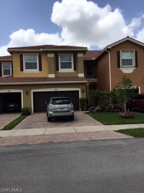 6536 Monterey PT 201 NAPLES, FL 34105