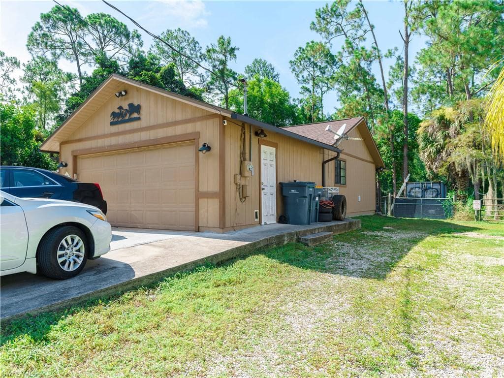 3781 31st AVE SW NAPLES, FL 34117