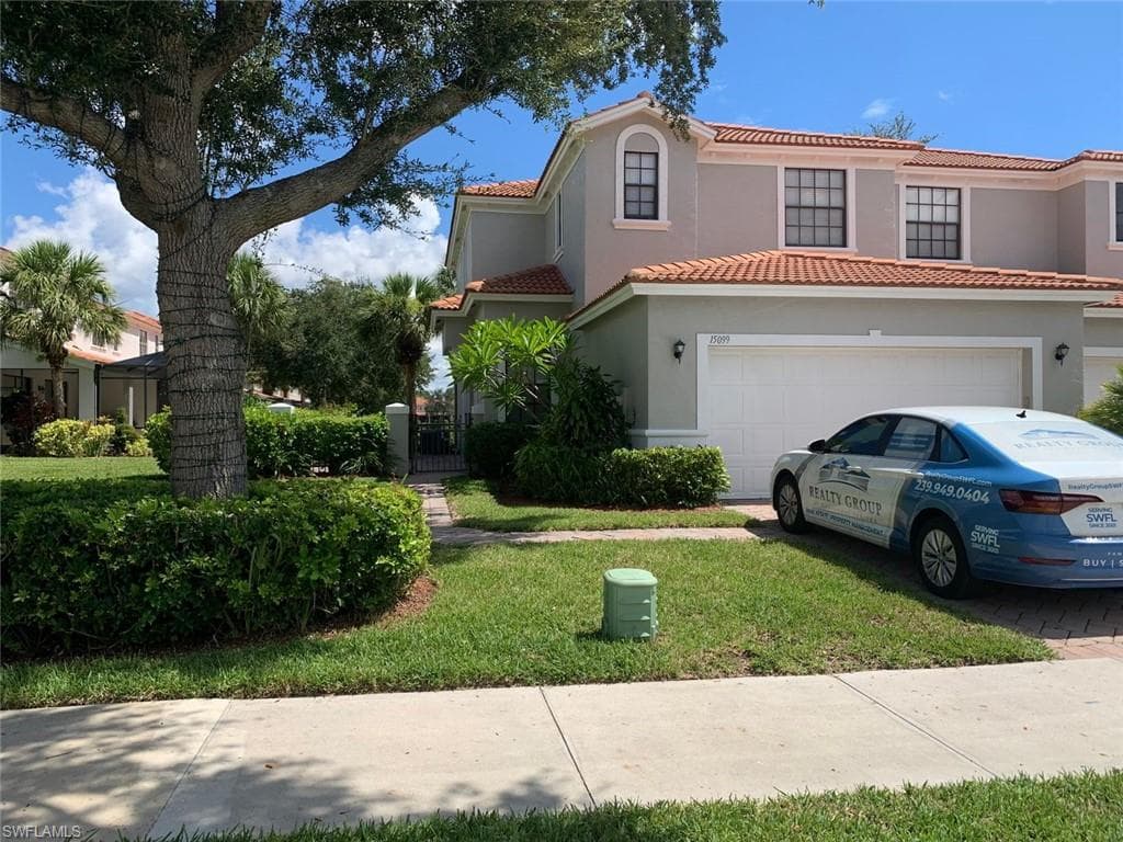 15099 Summit Place CIR 378 NAPLES, FL 34119