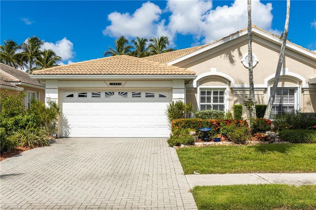 13660 Gulf Breeze ST FORT MYERS, FL 33907