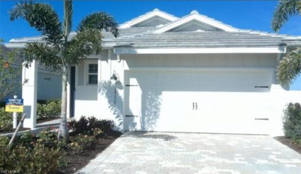 28238 Seasons Tide AVE BONITA SPRINGS, FL 34135