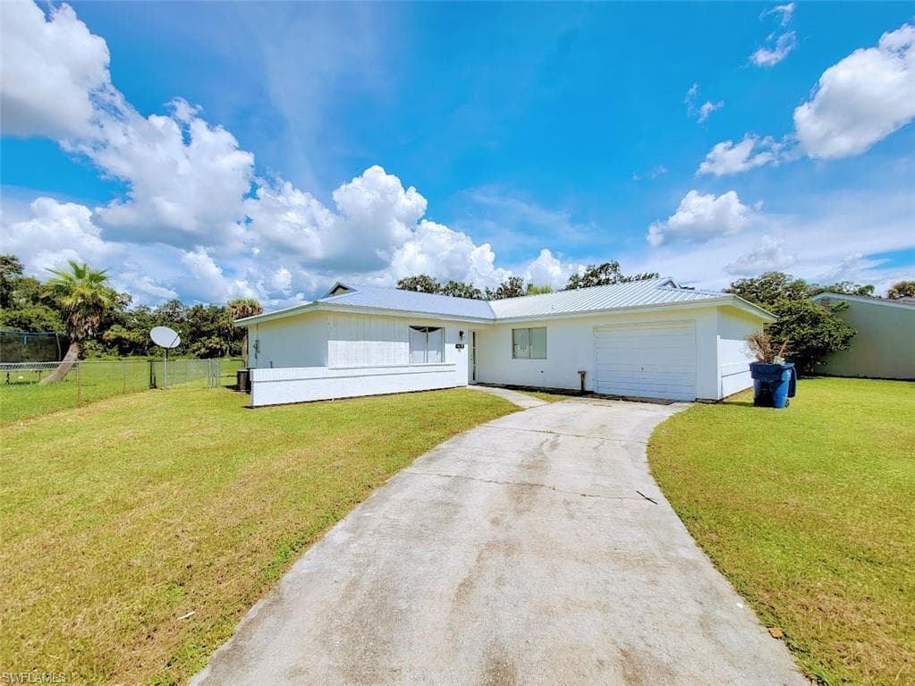 4073 S Edgewater CIR LABELLE, FL 33935