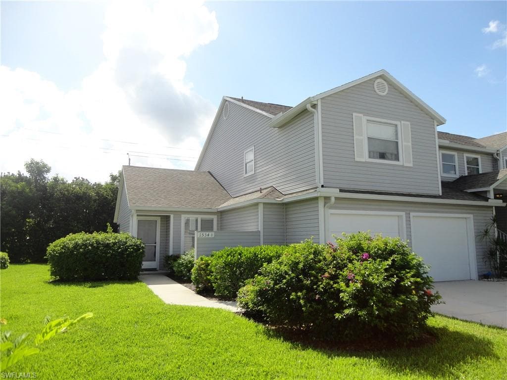 1534 Trafalgar LN D-101 NAPLES, FL 34116