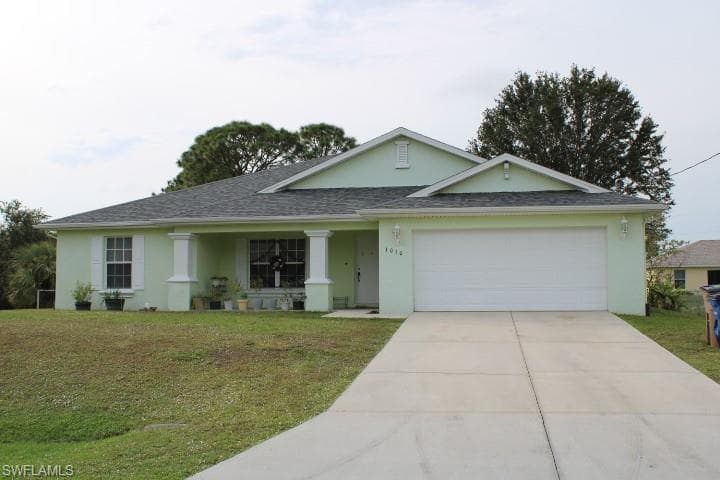 1050 Citrus AVE S LEHIGH ACRES, FL 33974