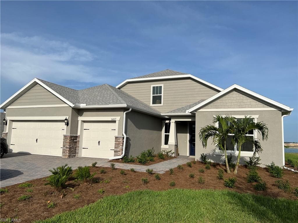 16037 Shoreline DR Babcock Ranch, FL 33982