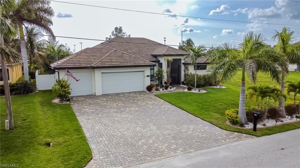 3500 SW 17th AVE CAPE CORAL, FL 33914