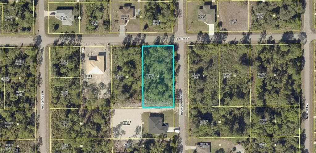 1006 E 5th ST LEHIGH ACRES, FL 33972