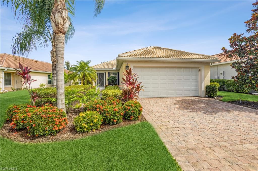 15154 Reef LN BONITA SPRINGS, FL 34135