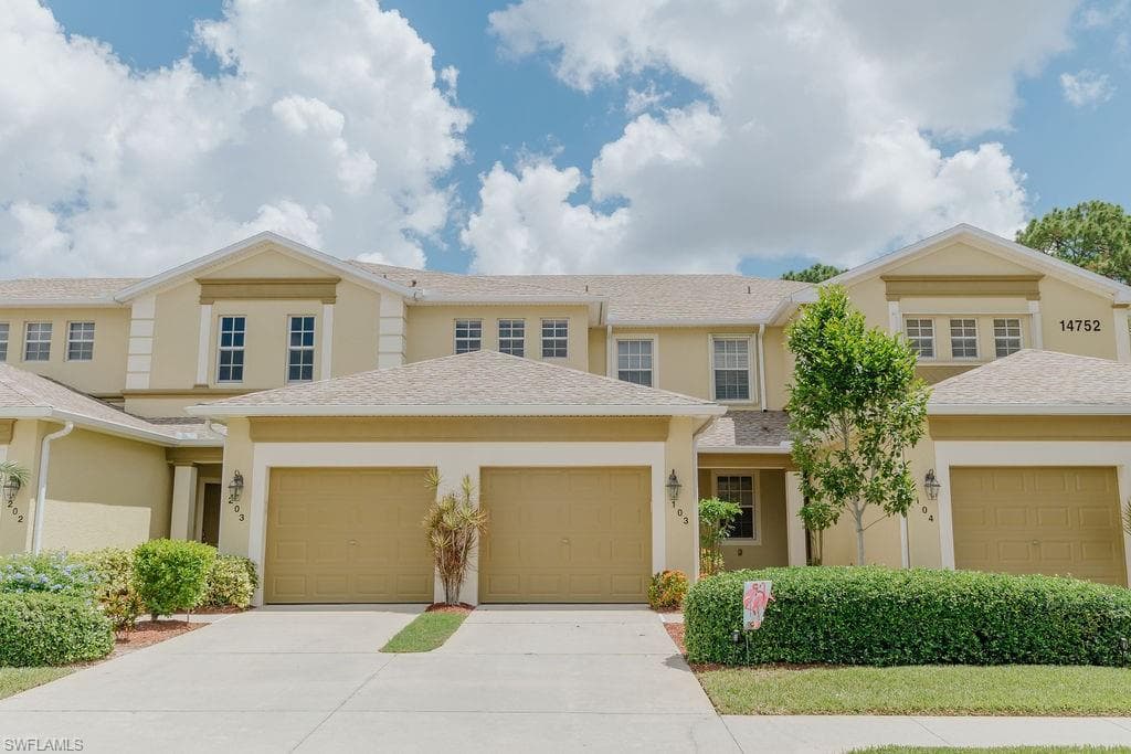 14752 Calusa Palms DR 103 FORT MYERS, FL 33919