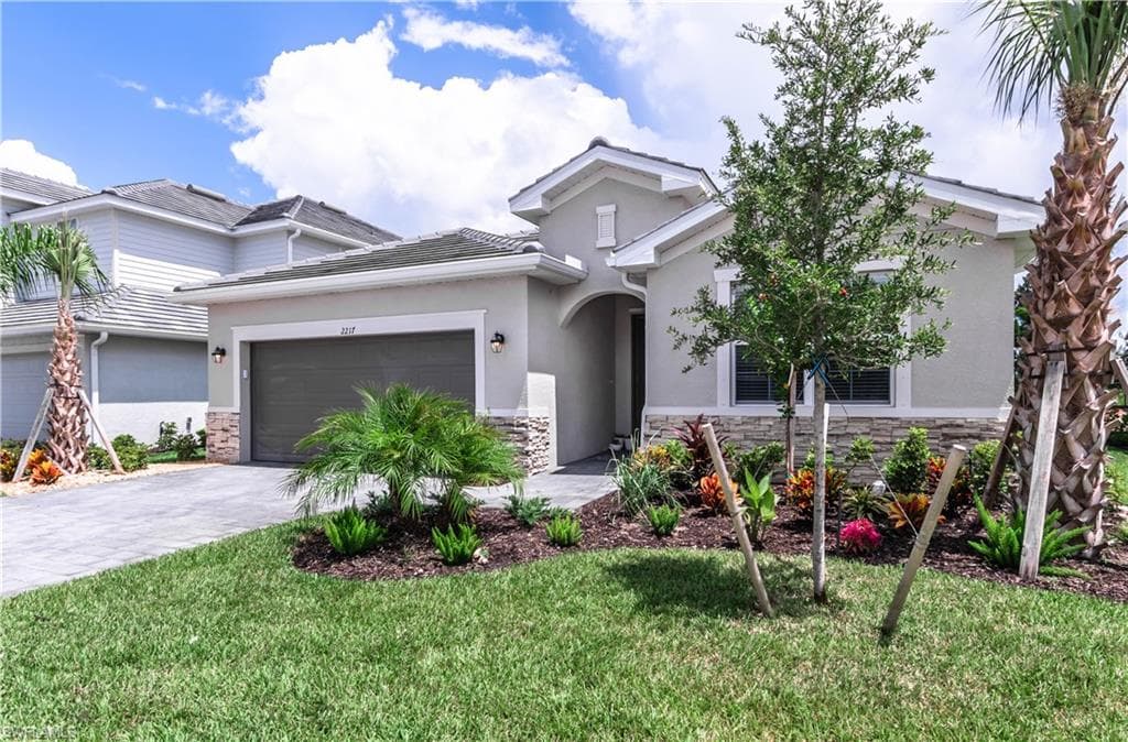 2217 Cara Cara WAY NAPLES, FL 34120