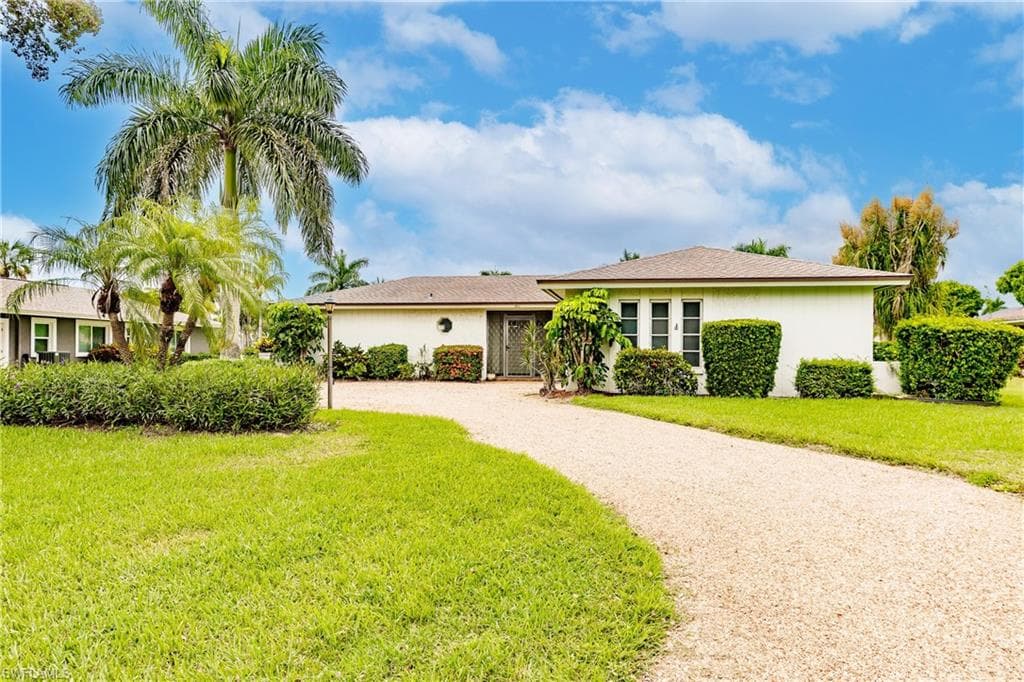 301 Forest Hills BLVD NAPLES, FL 34113