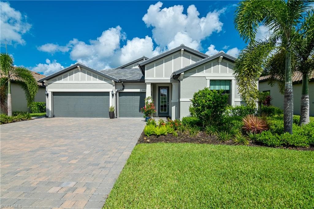 19214 Mesic LN ESTERO, FL 33928